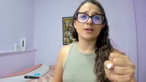 Snapshot of katia_foxx chatting on February 2025 03:41:02 PM Khaterine online show from February 2025 03:41:02 PM