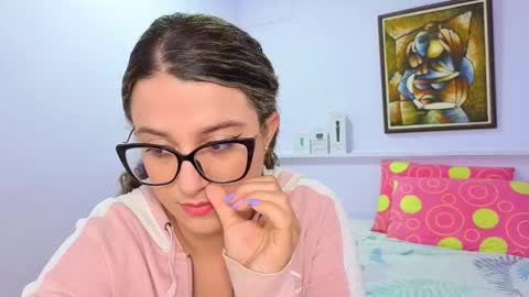Snapshot of katia_foxx chatting on September 2025 12:04:02 PM Khaterine online show from September 2025 12:04:02 PM