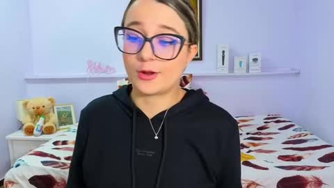 Snapshot of katia_foxx chatting on October 2025 11:40:02 AM Khaterine online show from October 2025 11:40:02 AM