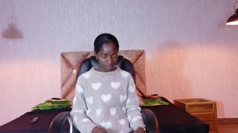 Katia online show from December 2025 11:15:01 AM