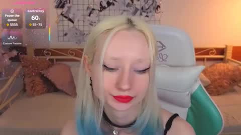 Katia  online show from March 2026 06:25:02 AM