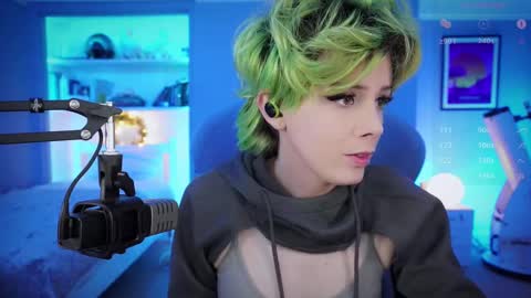 Snapshot of katie_cutie_ts chatting on March 2025 05:13:01 PM Katie online show from March 2025 05:13:01 PM