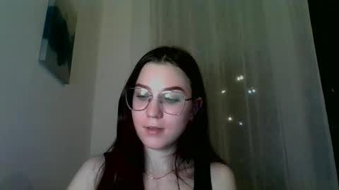 katie_foxi online show from March 2025 10:21:01 PM