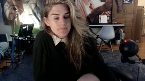 Katie online show from June 2026 05:28:02 AM