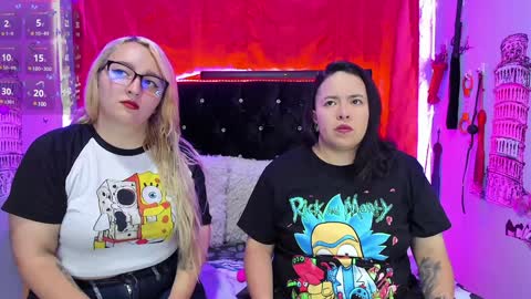 Snapshot of katieeandsharon chatting on January 2025 03:04:02 AM SHARON KATIEE online show from January 2025 03:04:02 AM