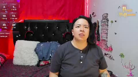 Snapshot of katieeandsharon chatting on October 2025 09:37:01 PM SHARON KATIEE online show from October 2025 09:37:01 PM