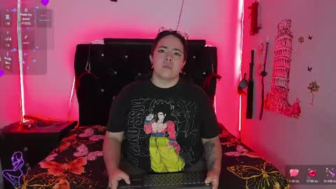 SHARON  KATIEE online show from April 2026 12:21:01 PM