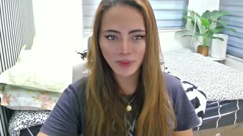 Snapshot of katiefrox_ chatting on February 2025 06:20:01 AM katiefrox online show from February 2025 06:20:01 AM