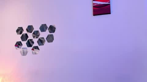 KATE  online show from April 2026 07:04:01 PM