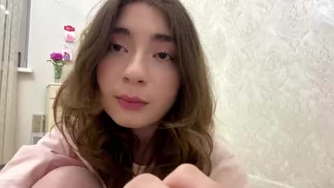 Snapshot of katinaflatau chatting on July 2026 07:13:01 PM Rosie online show from July 2026 07:13:01 PM
