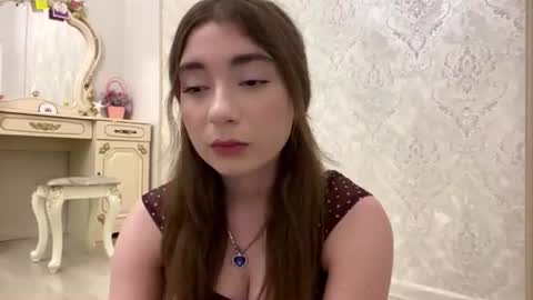 Snapshot of katinaflatau chatting on July 2026 05:42:02 PM Rosie online show from July 2026 05:42:02 PM