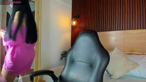 K A T   online show from April 2026 12:28:01 PM