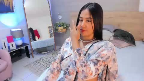 Snapshot of katrina_baurii chatting on July 2026 12:52:02 PM katrina online show from July 2026 12:52:02 PM