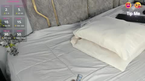 Katerine online show from November 2025 03:39:01 AM