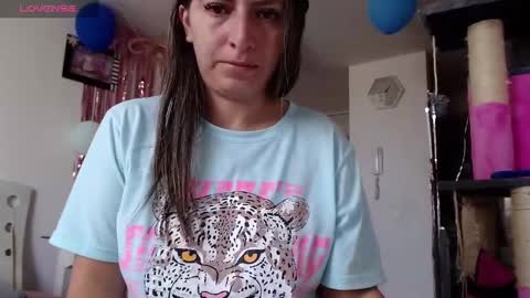 Snapshot of kattie_love chatting on February 2025 02:06:02 PM kattie online show from February 2025 02:06:02 PM