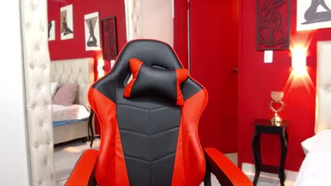 katty  online show from November 2025 10:56:01 PM