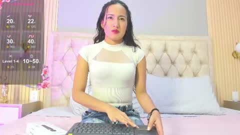 Snapshot of katty_cute19 chatting on July 2026 04:26:02 AM katty_cute19 online show from July 2026 04:26:02 AM