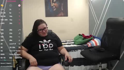 Snapshot of katty_findom_ chatting on February 2025 12:43:02 PM katty online show from February 2025 12:43:02 PM