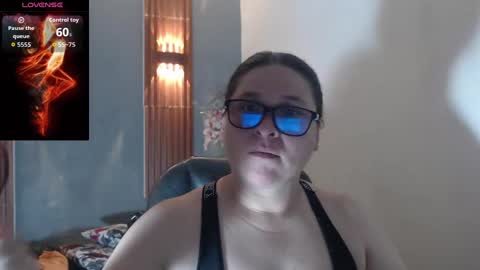 katty online show from October 2025 12:28:02 PM