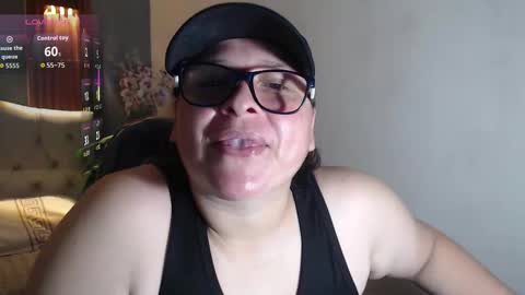 Snapshot of katty_findom_ chatting on November 2025 01:21:02 PM katty online show from November 2025 01:21:02 PM