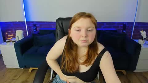 Snapshot of katty_rose8 chatting on February 2026 07:07:01 PM Katty online show from February 2026 07:07:01 PM