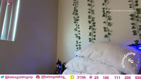 Princesse Kat  online show from March 2026 06:02:02 PM