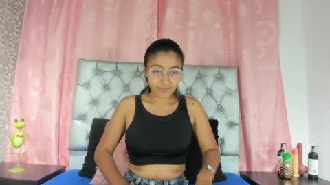 katy carolina online show from June 2026 07:20:01 PM