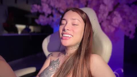 Emily online show from February 2025 01:55:01 AM