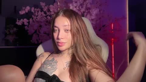 Emily online show from February 2025 02:21:01 AM