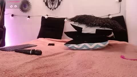 Katy Van online show from January 2025 10:31:02 AM