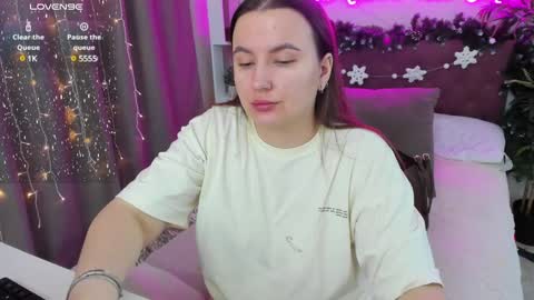 Snapshot of katyaneilson chatting on January 2025 05:13:02 AM Kate online show from January 2025 05:13:02 AM