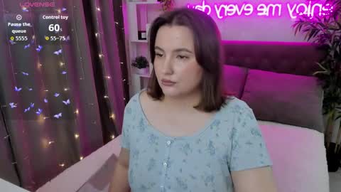 Snapshot of katyaneilson chatting on October 2025 05:07:01 AM Kate online show from October 2025 05:07:01 AM