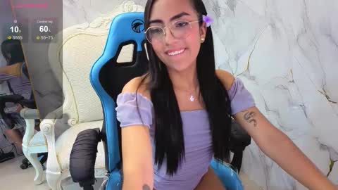katyrider_a online show from October 2025 01:31:02 PM