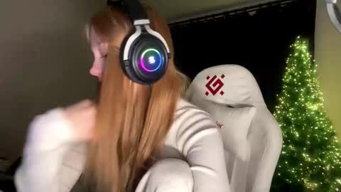 Snapshot of kayceefroehner chatting on February 2026 05:27:02 PM Amia online show from February 2026 05:27:02 PM