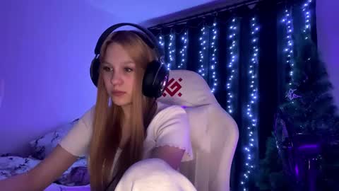 Snapshot of kayceefroehner chatting on February 2026 05:53:02 PM Amia online show from February 2026 05:53:02 PM