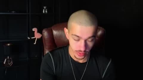 Snapshot of kaydendrew chatting on March 2026 05:00:02 AM KaydenDrew online show from March 2026 05:00:02 AM