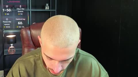 Snapshot of kaydendrew chatting on March 2026 05:24:01 AM KaydenDrew online show from March 2026 05:24:01 AM