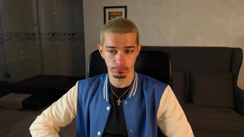 Snapshot of kaydendrew chatting on April 2026 04:13:02 AM KaydenDrew online show from April 2026 04:13:02 AM