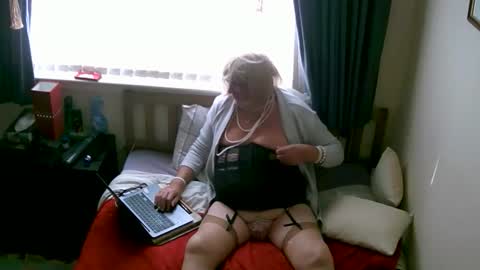 Snapshot of kayeisacd2 chatting on October 2025 08:57:01 AM kayeisacd2 online show from October 2025 08:57:01 AM