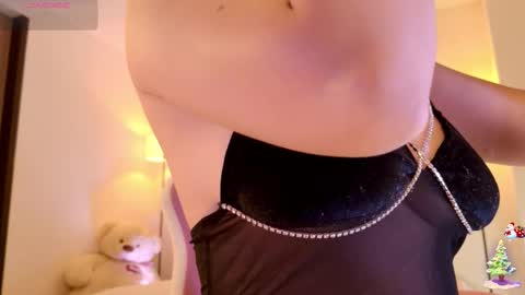 Kayla  online show from February 2026 04:23:02 PM