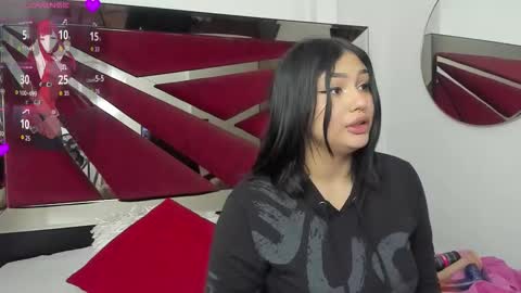 kaylahank online show from October 2025 11:43:01 AM