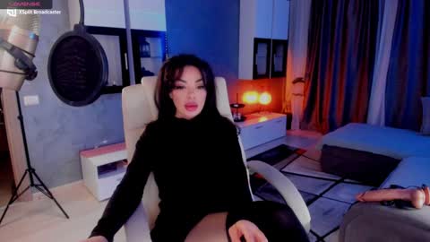 kaylee online show from February 2025 05:18:02 PM