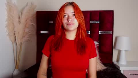 kayleemei online show from May 2026 02:12:02 PM