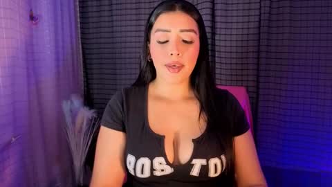 Snapshot of kayleemorales chatting on December 2025 05:54:01 PM Kaylee online show from December 2025 05:54:01 PM