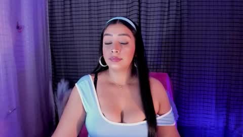 Snapshot of kayleemorales chatting on February 2026 06:03:01 PM Kaylee online show from February 2026 06:03:01 PM