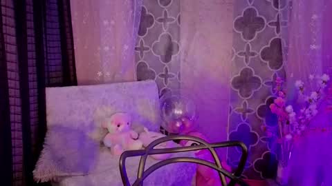 Snapshot of kayleemorales chatting on March 2026 05:46:01 PM Kaylee online show from March 2026 05:46:01 PM