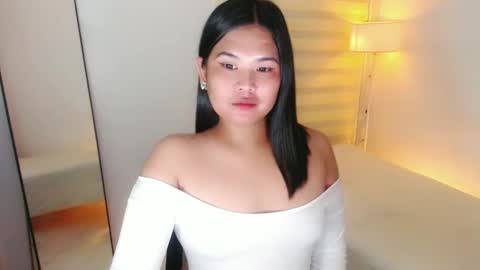 Snapshot of kayleepinay chatting on February 2025 01:33:01 PM Y O U R F U T U R E K A Y L E E online show from February 2025 01:33:01 PM