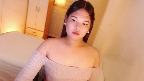 Snapshot of kayleepinay chatting on September 2025 08:31:01 PM Y O U R F U T U R E K A Y L E E online show from September 2025 08:31:01 PM