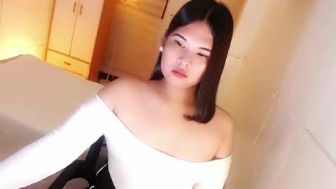 Snapshot of kayleepinay chatting on October 2025 06:38:02 PM Y O U R F U T U R E K A Y L E E online show from October 2025 06:38:02 PM