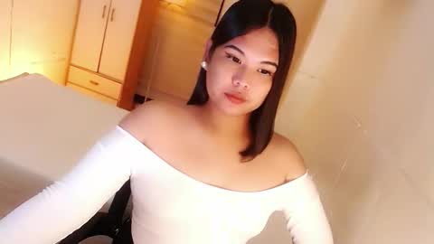 Snapshot of kayleepinay chatting on October 2025 06:49:02 PM Y O U R F U T U R E K A Y L E E online show from October 2025 06:49:02 PM